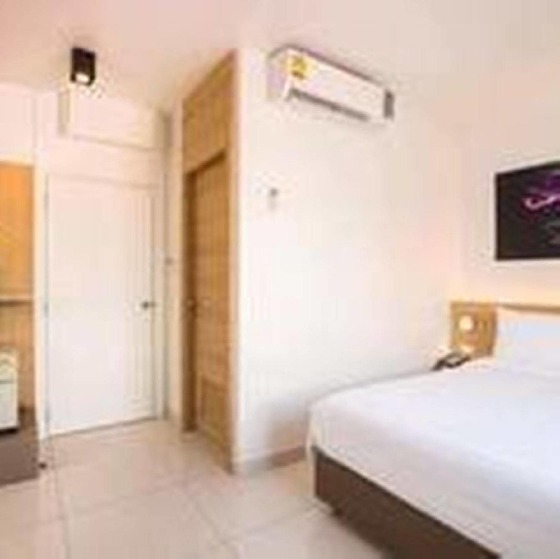 Bedtime Pattaya Hotel Kültér fotó